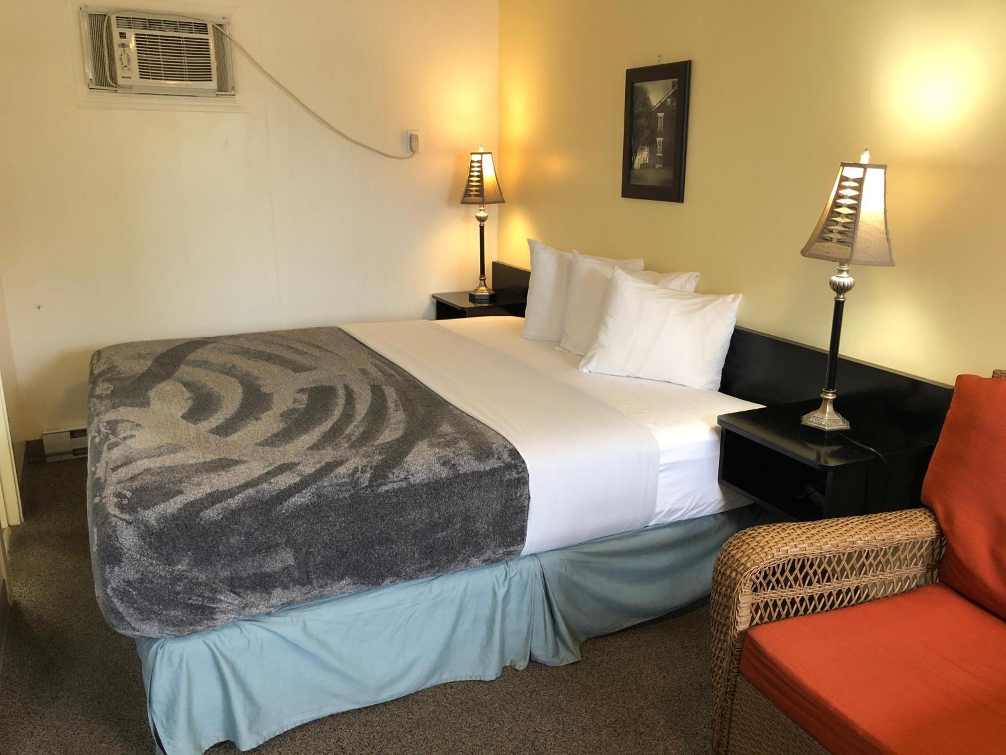 Creston Valley Motel Dış mekan fotoğraf