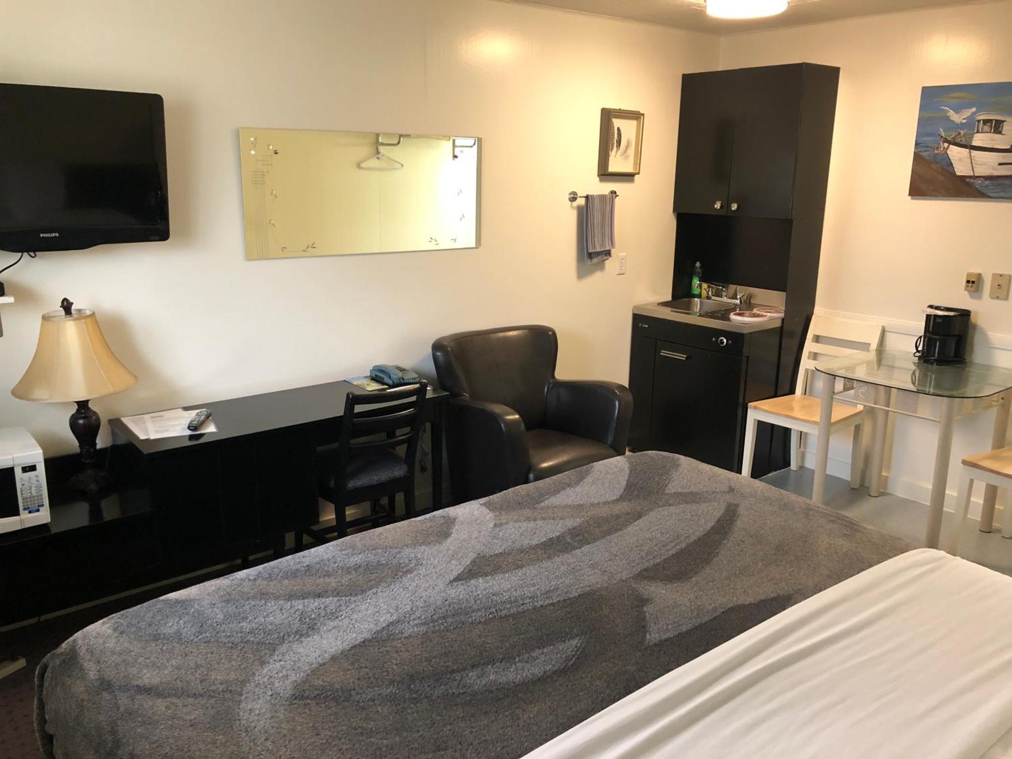 Creston Valley Motel Dış mekan fotoğraf