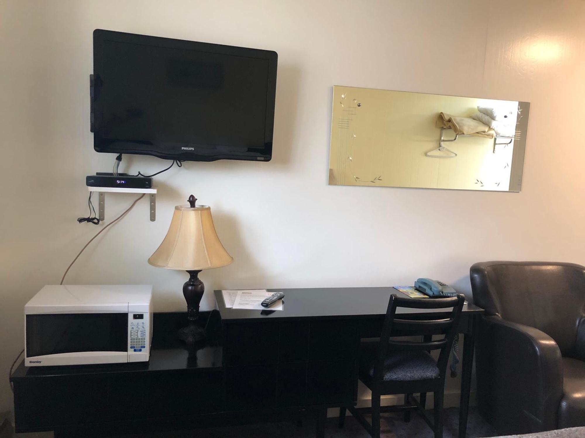 Creston Valley Motel Dış mekan fotoğraf