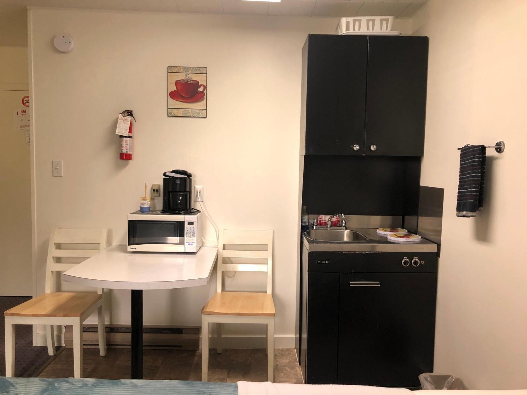 Creston Valley Motel Dış mekan fotoğraf