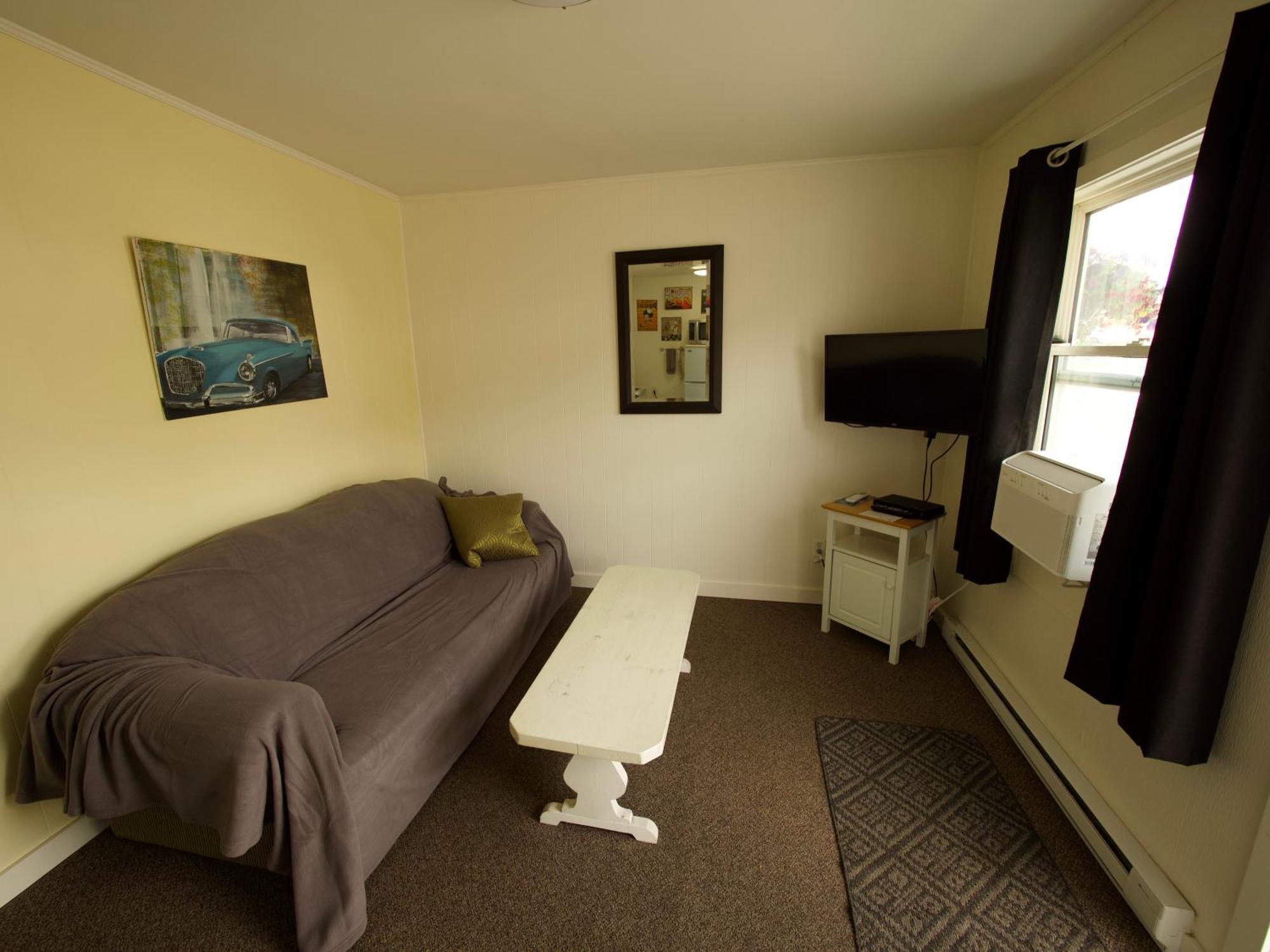 Creston Valley Motel Dış mekan fotoğraf