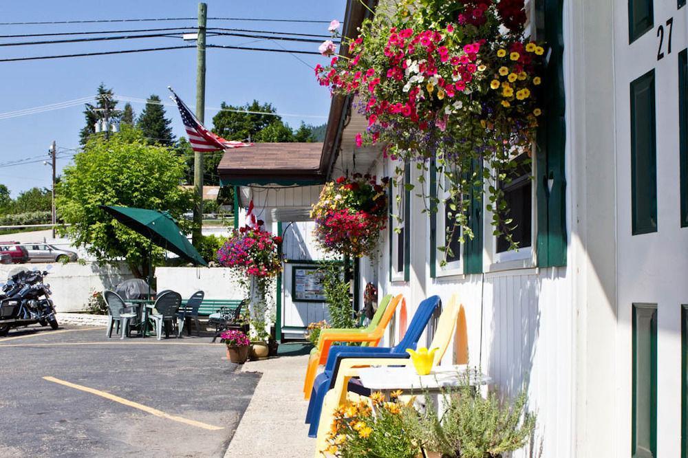 Creston Valley Motel Dış mekan fotoğraf