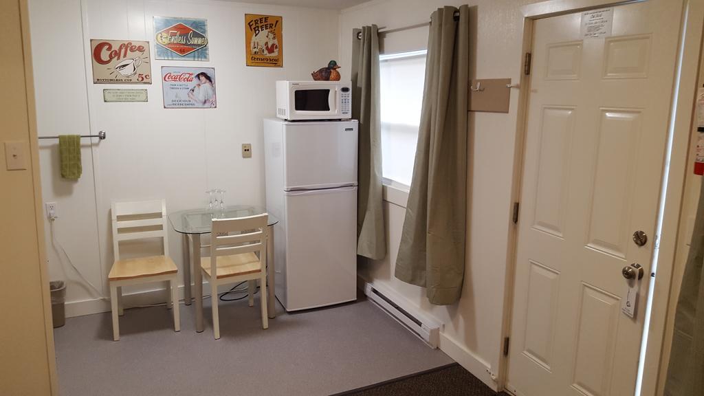 Creston Valley Motel Dış mekan fotoğraf