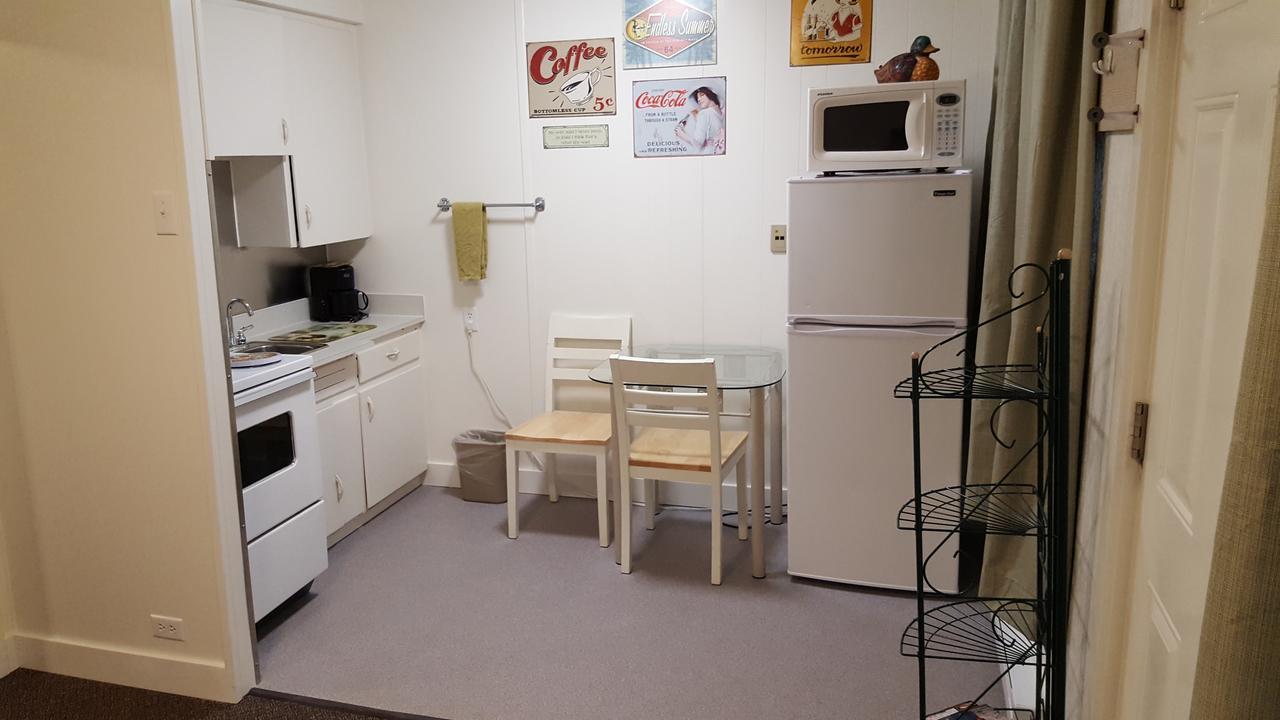 Creston Valley Motel Dış mekan fotoğraf