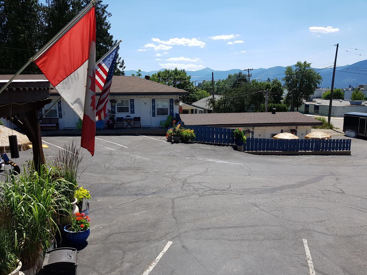 Creston Valley Motel Dış mekan fotoğraf